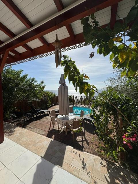 Bungalows Mathilde-Non Fumeur Bouillante Buitenkant foto